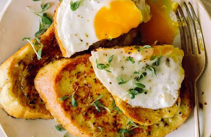 French Toast & Eggs